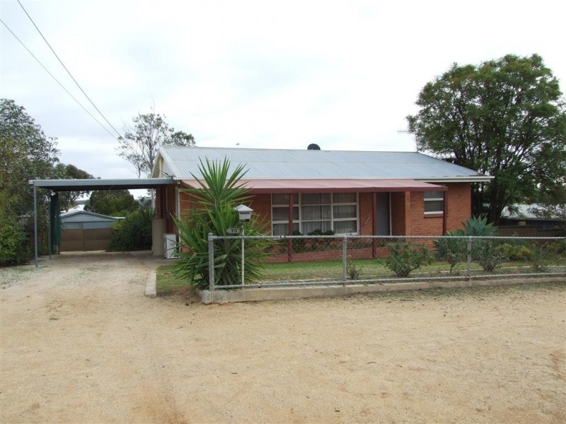 70 Drabsch St, Loxton SA 5333