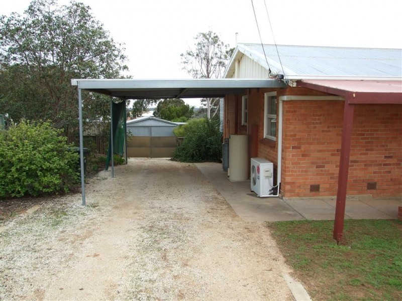 70 Drabsch St, Loxton SA 5333