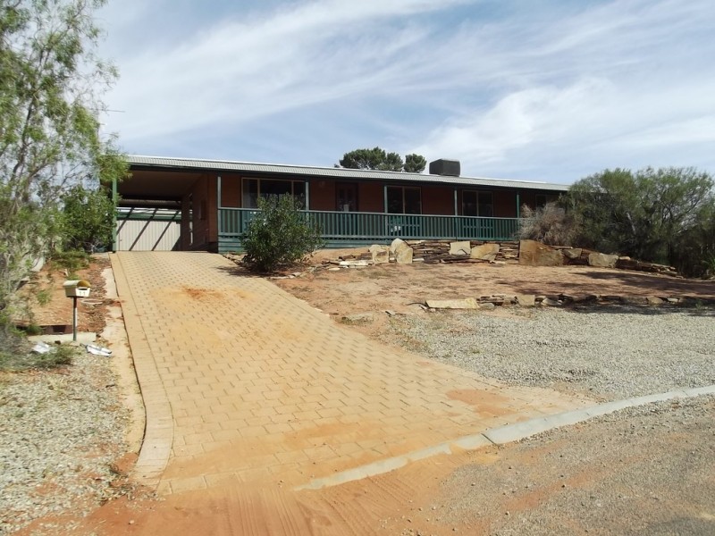 11 Eyre Court, Roxby Downs SA 5725