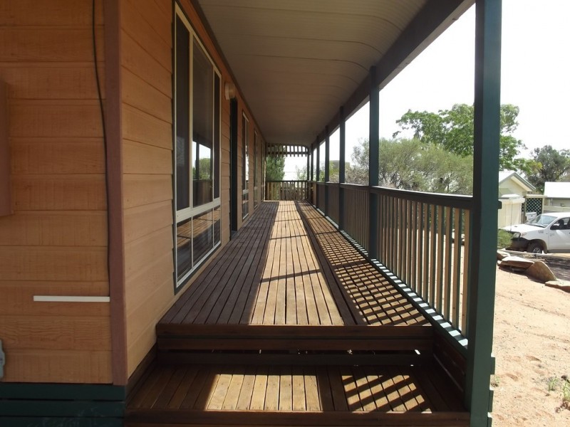 11 Eyre Court, Roxby Downs SA 5725