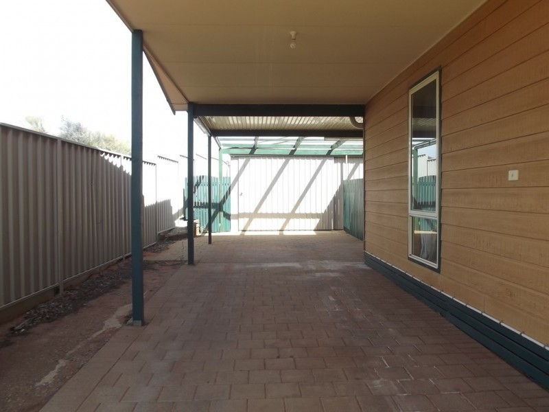 11 Eyre Court, Roxby Downs SA 5725