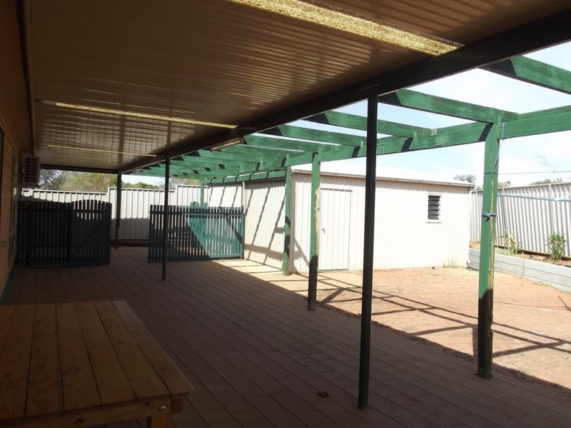11 Eyre Court, Roxby Downs SA 5725