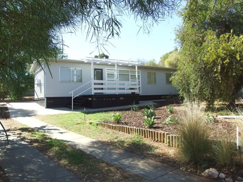 41 Railway Tce, Paringa SA 5340