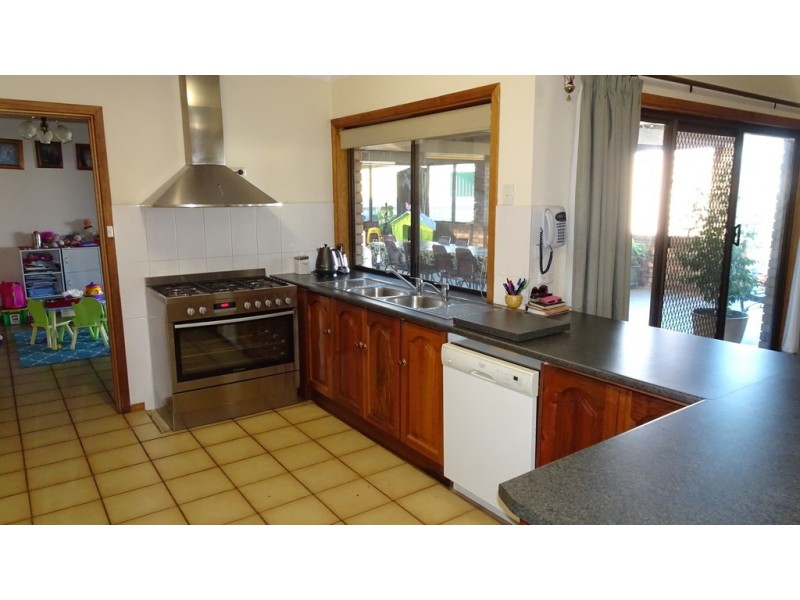297 Renmark Ave, Renmark SA 5341