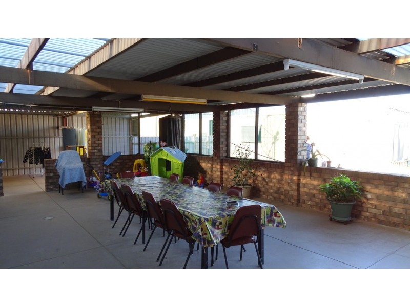 297 Renmark Ave, Renmark SA 5341