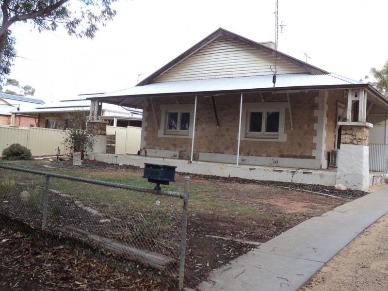 27 Laffer Street, Barmera SA 5345