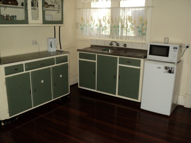 27 Laffer Street, Barmera SA 5345