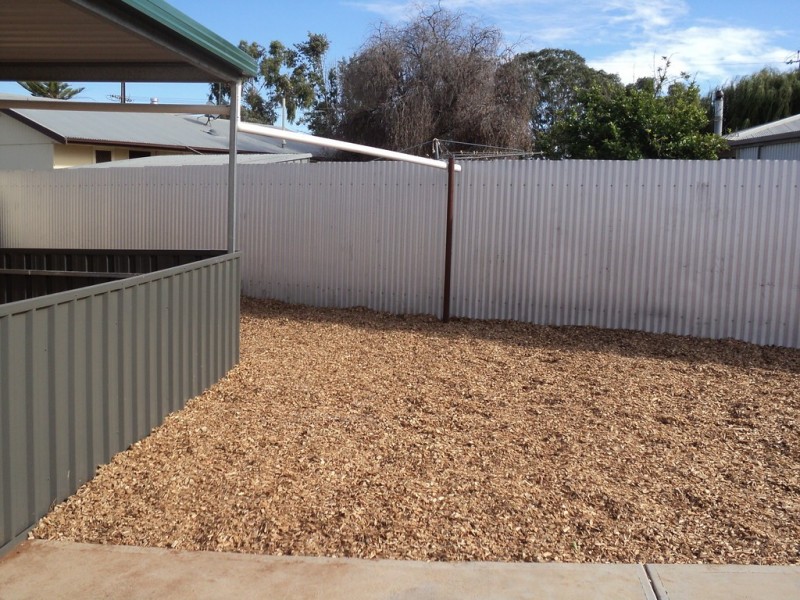 25 Mortimer Rd, Berri SA 5343