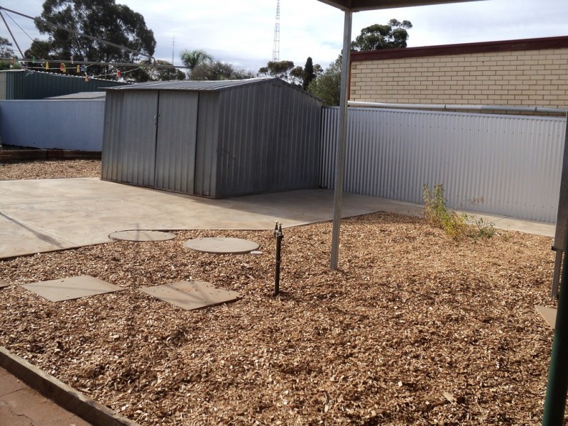 25 Mortimer Rd, Berri SA 5343