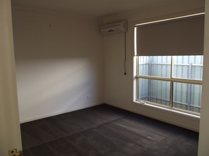 16C Maireana Cct, Roxby Downs SA 5725