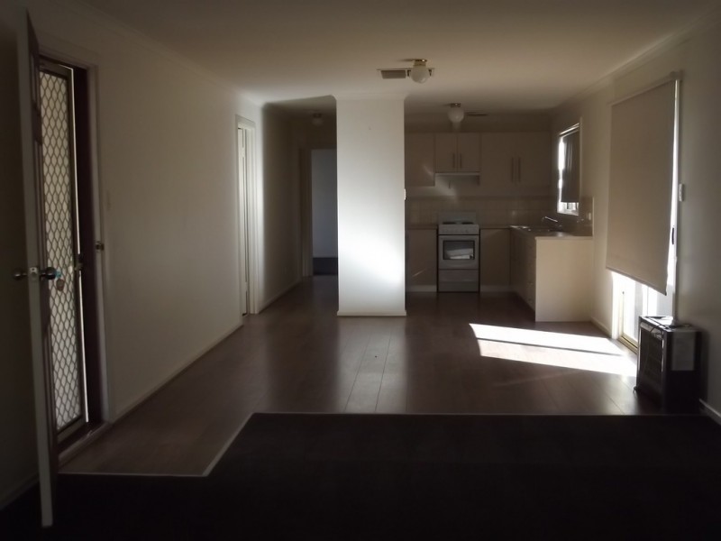 16C Maireana Cct, Roxby Downs SA 5725