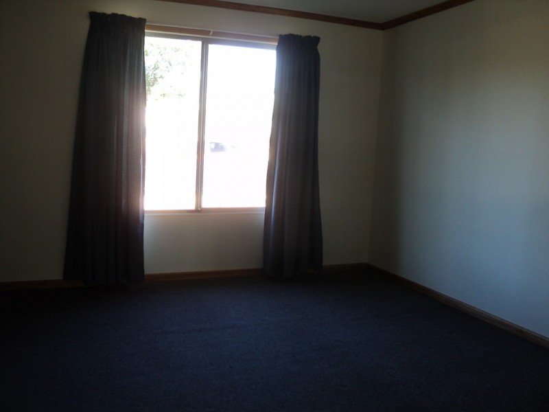 25 Mortimer Rd, Berri SA 5343