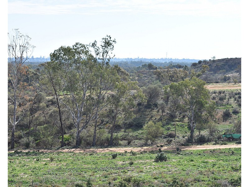 28 Brand Avenue, Loxton SA 5333