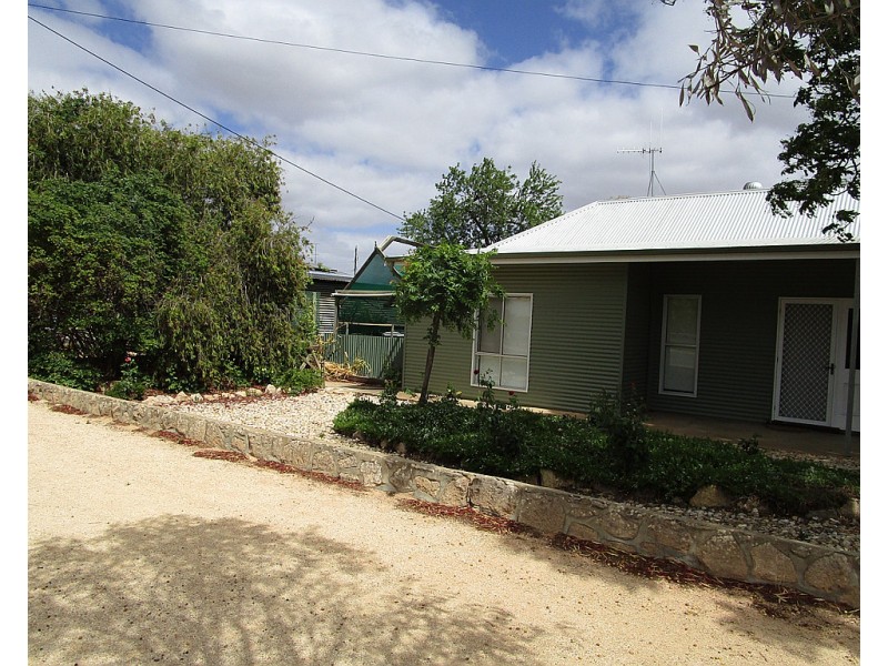 2 Waye Street, Berri SA 5343