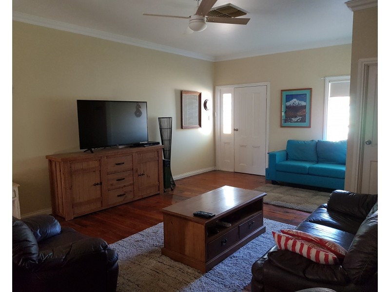 2 Waye Street, Berri SA 5343