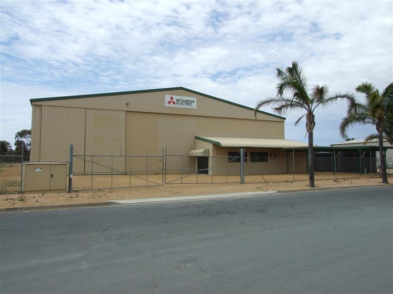 7 Kuhlmann Road, Renmark SA 5341