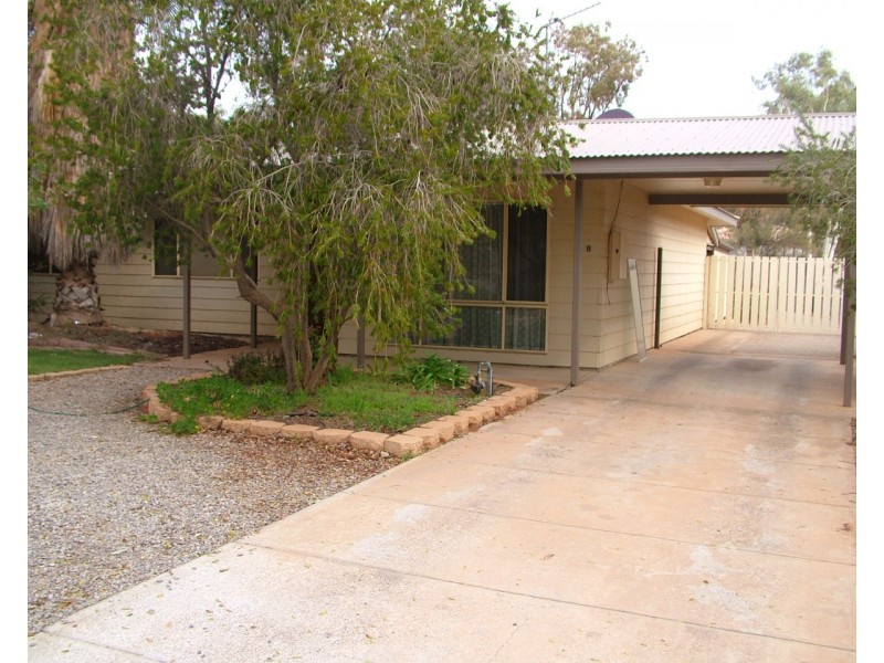 8 HAMILTON COURT, Roxby Downs SA 5725