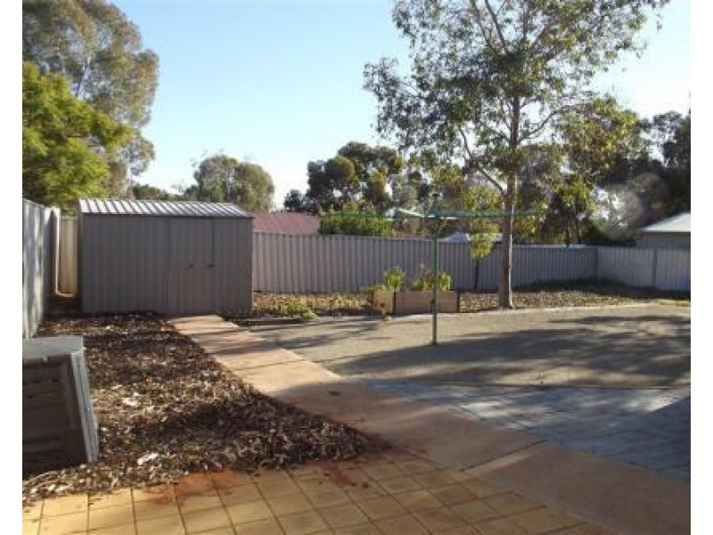 31 FINNISS STREET, Roxby Downs SA 5725