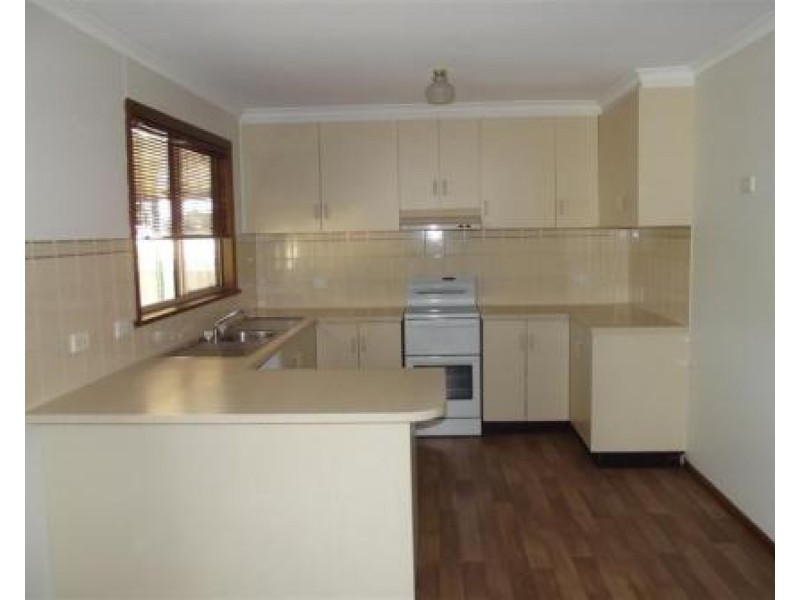 31 FINNISS STREET, Roxby Downs SA 5725