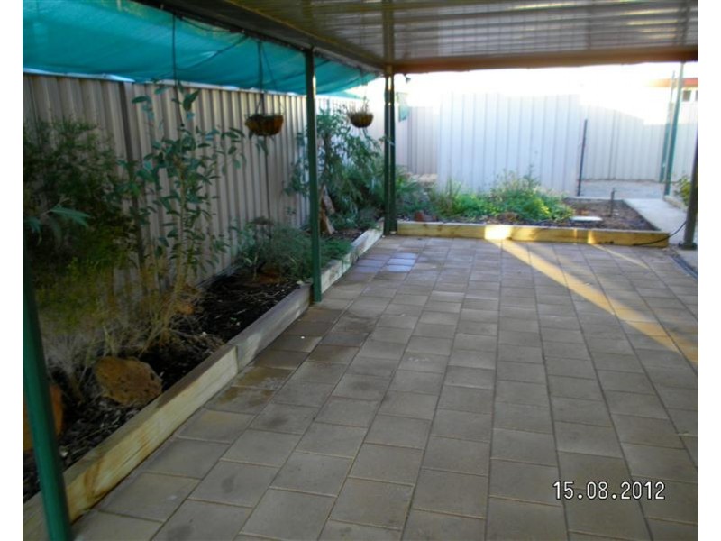 19 Santalum Way, Roxby Downs SA 5725