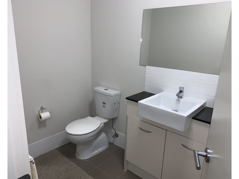 8/45-47 Stuart Road, Roxby Downs SA 5725