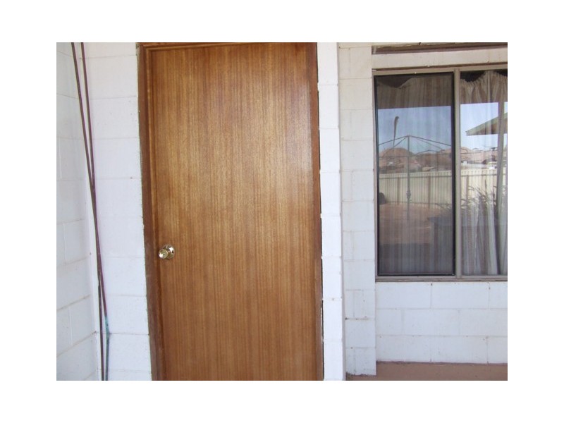 2/1881 Aylett St, Coober Pedy SA 5723