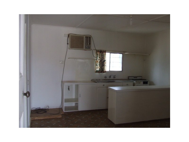 50 Hutchison Street, Coober Pedy SA 5723