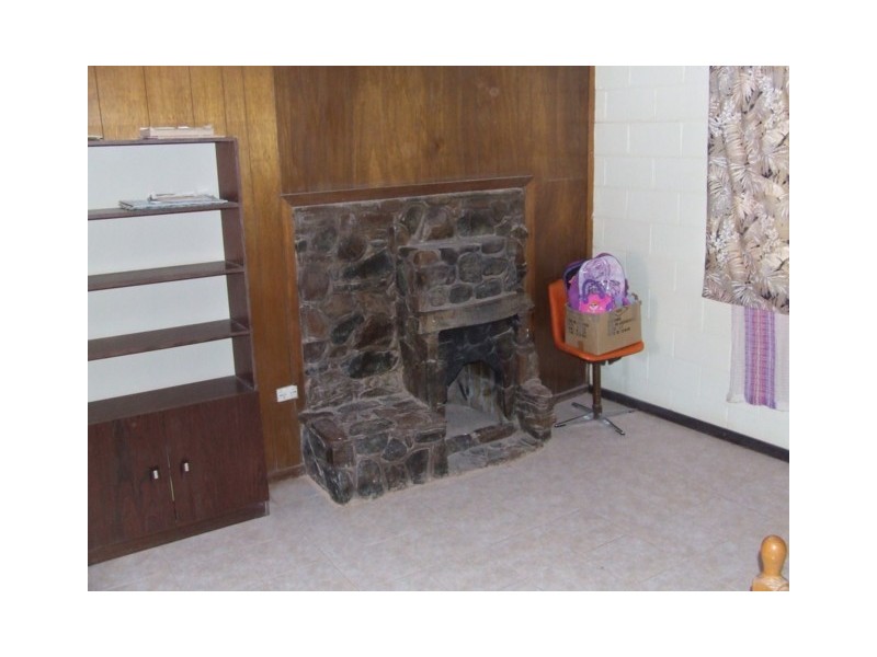 899 Holly Crescent, Coober Pedy SA 5723