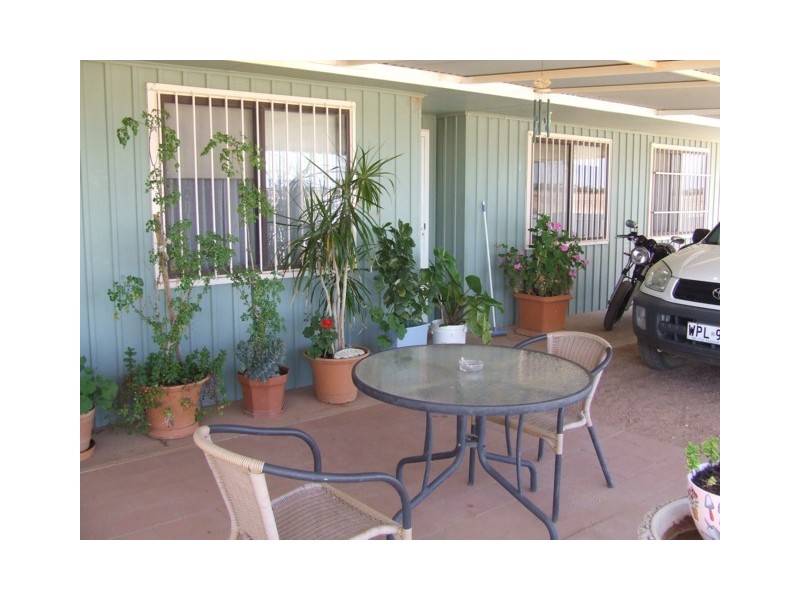 693 Maliotis Blvde, Coober Pedy SA 5723