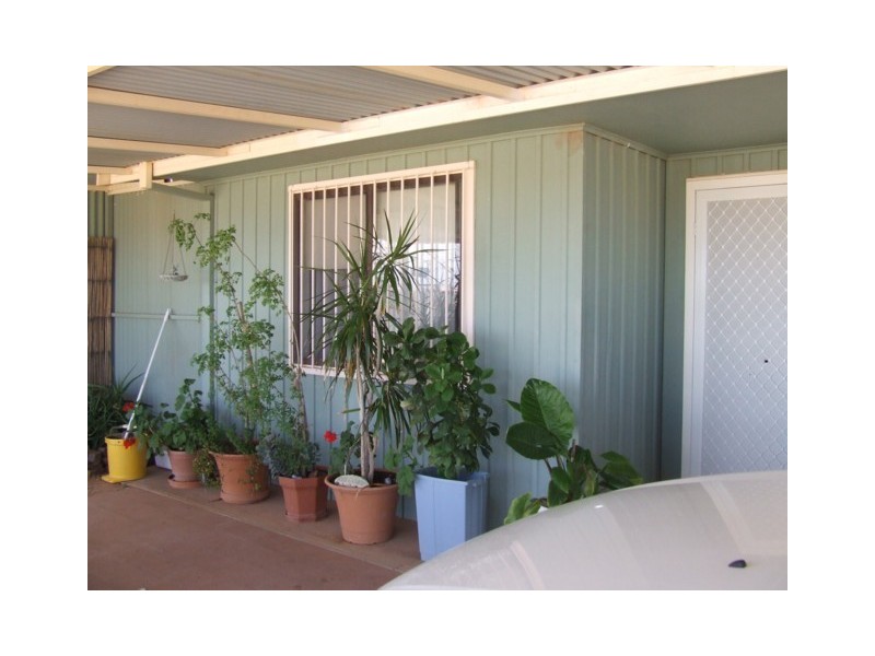 693 Maliotis Blvde, Coober Pedy SA 5723
