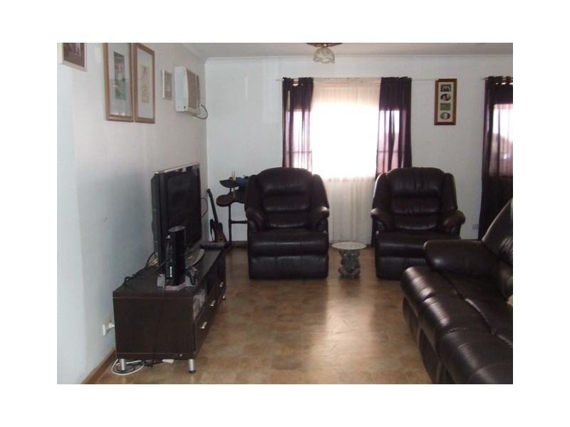 693 Maliotis Blvde, Coober Pedy SA 5723