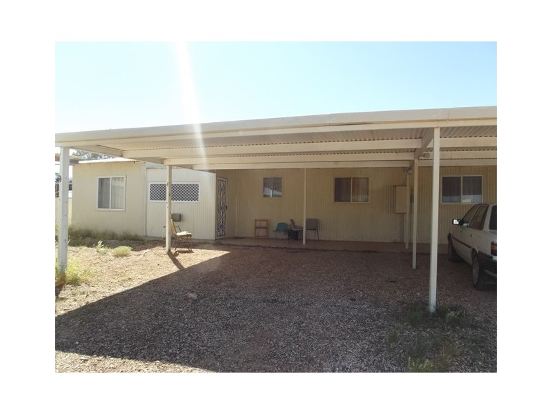 1 and 2, 302 Eyre St, Coober Pedy SA 5723