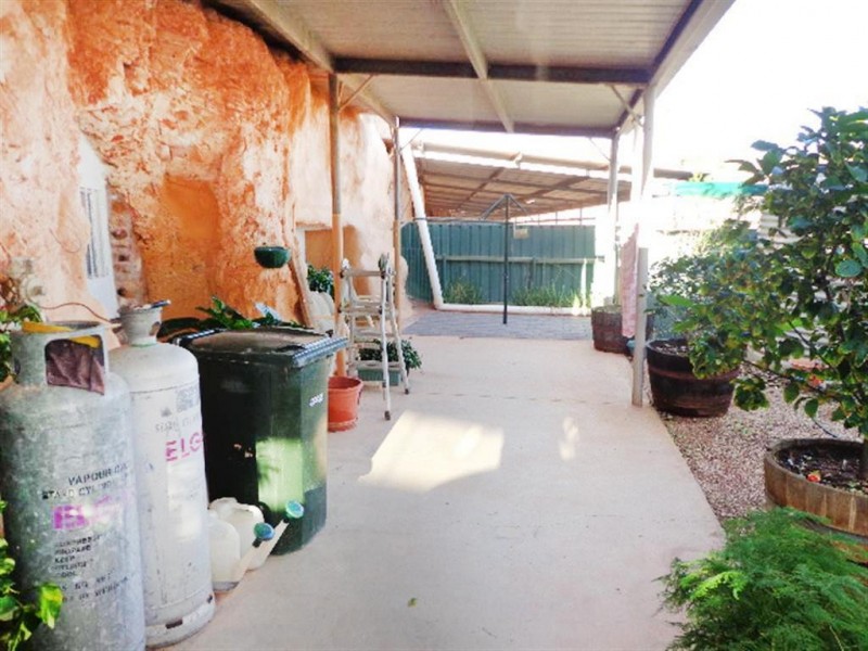 Lot 1121 Helmis, Coober Pedy SA 5723