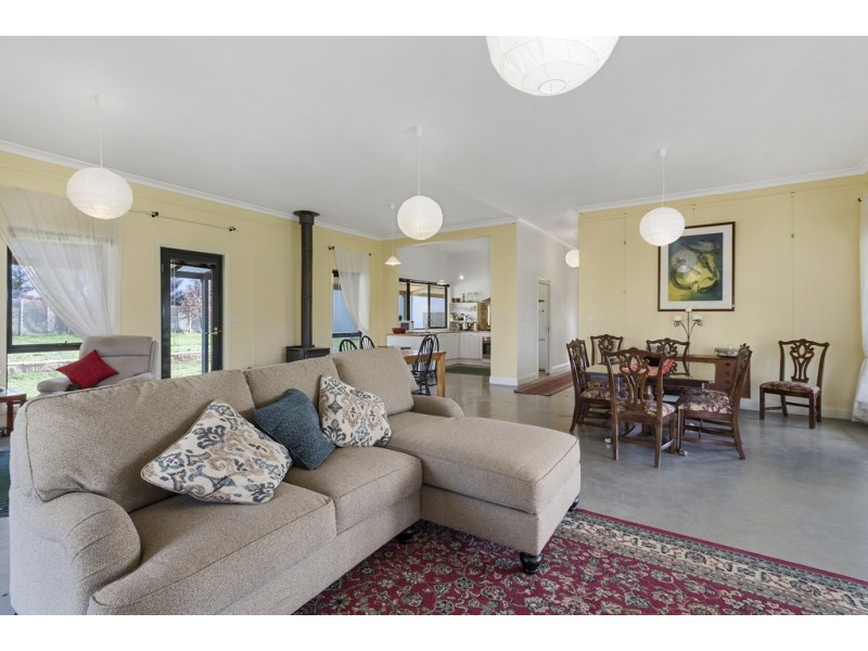 27 MacDonald Court, Kyneton VIC 3444