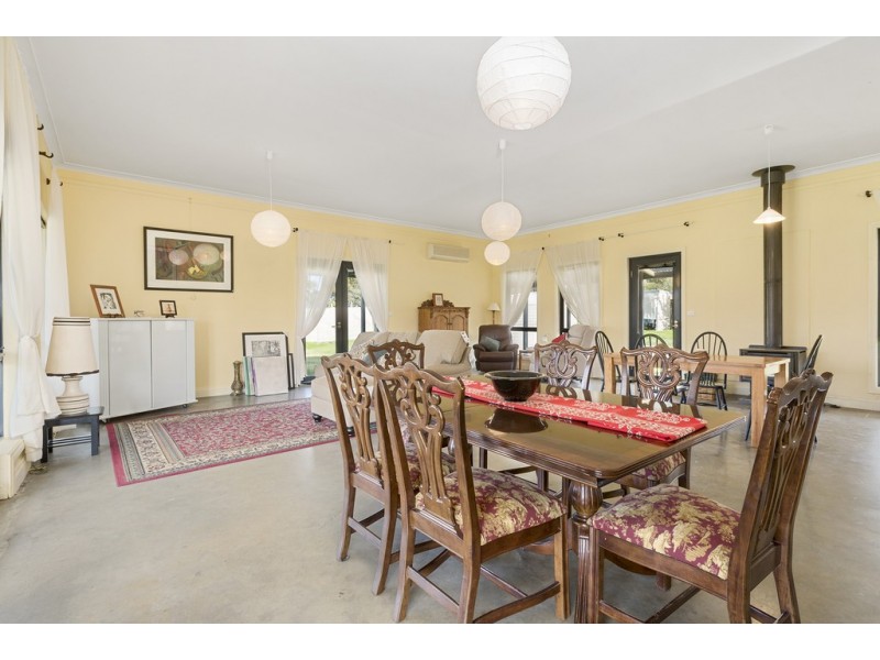 27 MacDonald Court, Kyneton VIC 3444