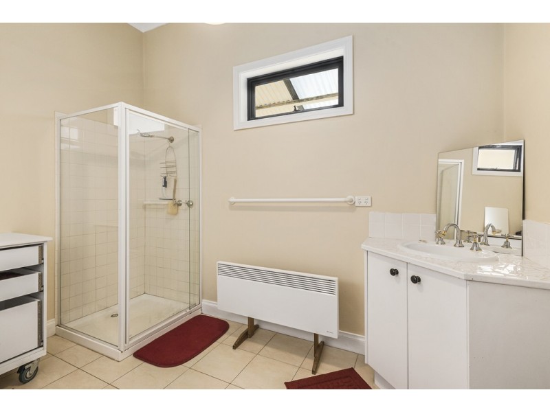 27 MacDonald Court, Kyneton VIC 3444