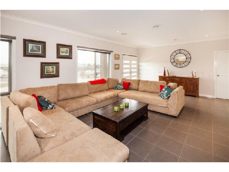 21 Stevensons Rise, Kyneton VIC 3444