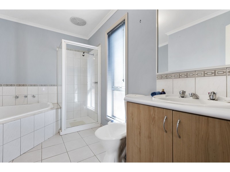 2 James Court, Kyneton VIC 3444