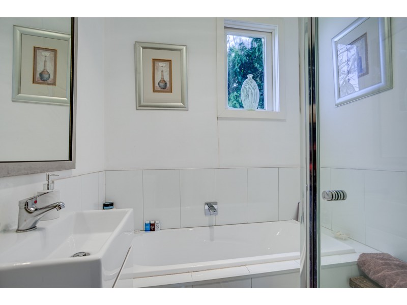 7 Fiddlers Green Road, Kyneton VIC 3444