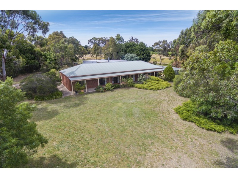 19 Martins Road, Taradale VIC 3447