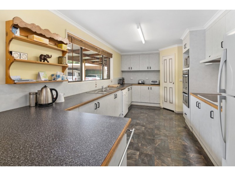 19 Martins Road, Taradale VIC 3447