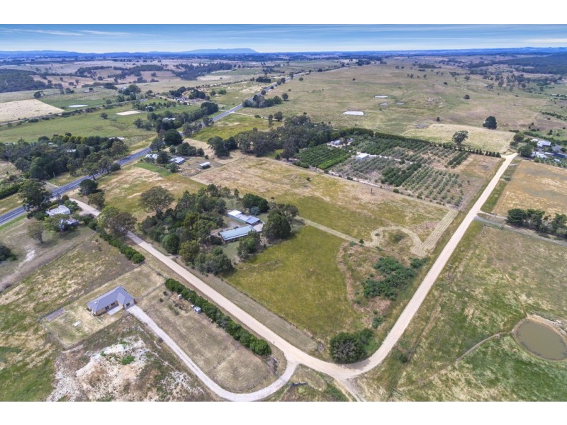 19 Martins Road, Taradale VIC 3447