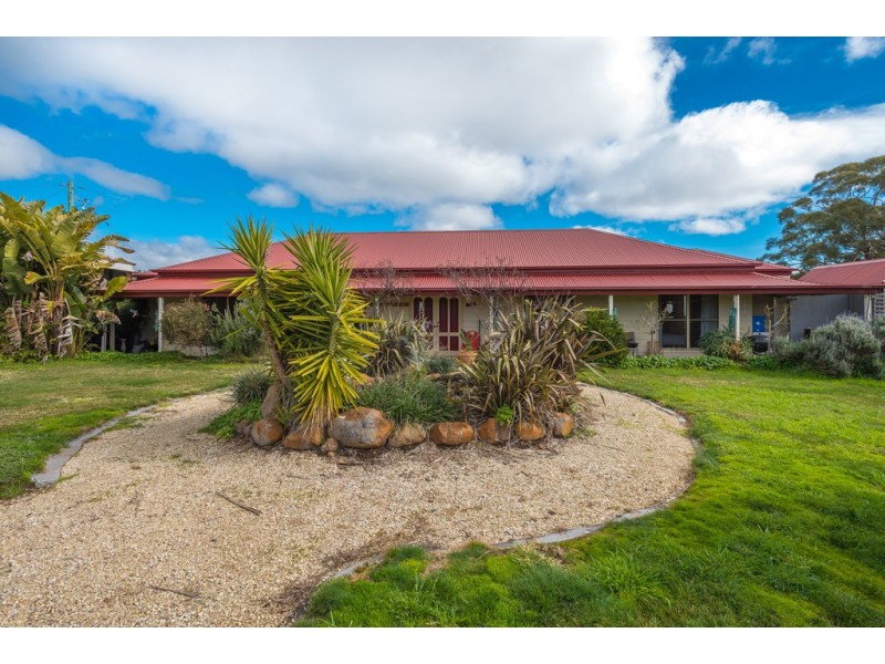 150 Buntings Lane, Glenhope VIC 3444