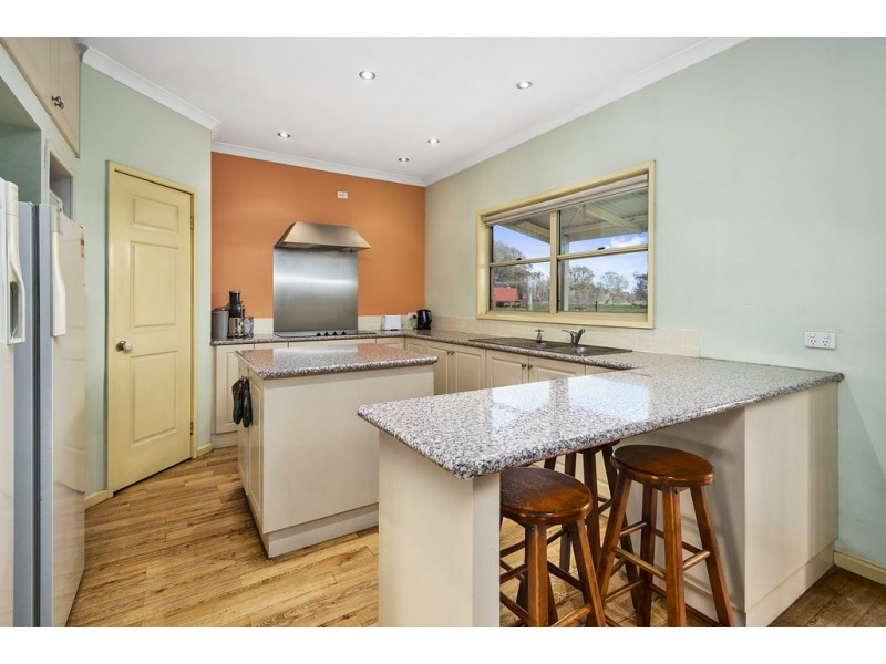 150 Buntings Lane, Glenhope VIC 3444