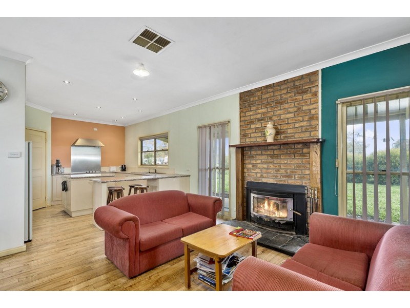 150 Buntings Lane, Glenhope VIC 3444