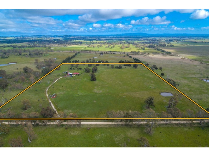 150 Buntings Lane, Glenhope VIC 3444