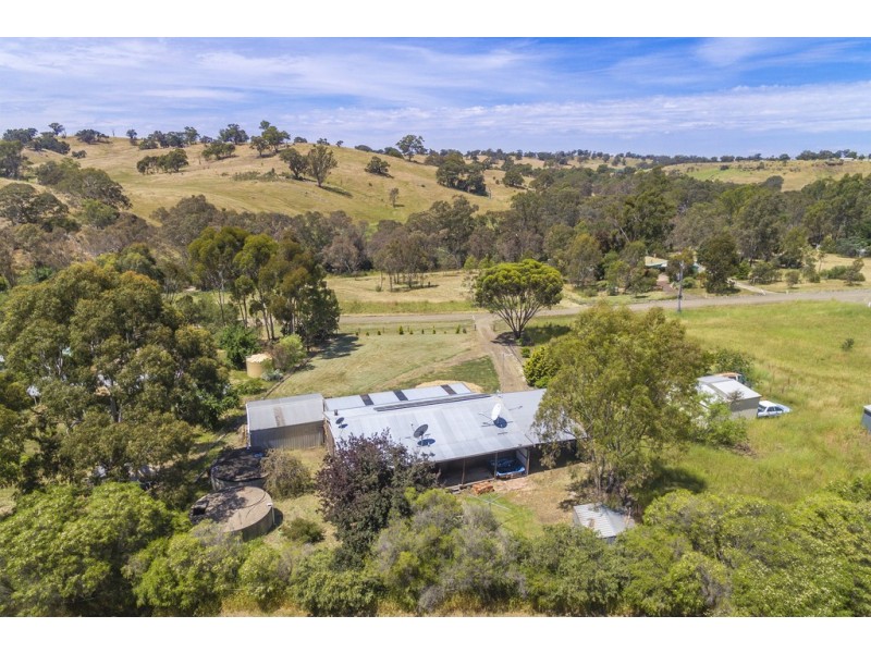 57 Old Ford Road, Redesdale VIC 3444