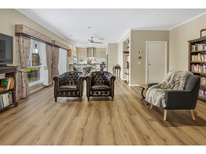 3 Penzance Court, Kyneton VIC 3444