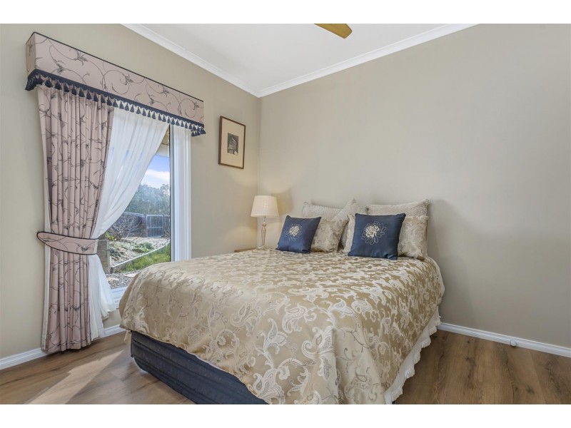 3 Penzance Court, Kyneton VIC 3444