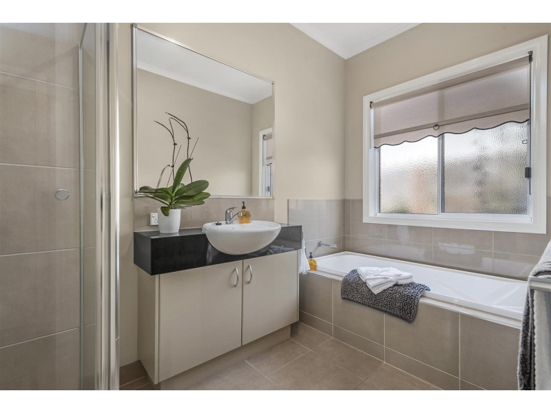 3 Penzance Court, Kyneton VIC 3444